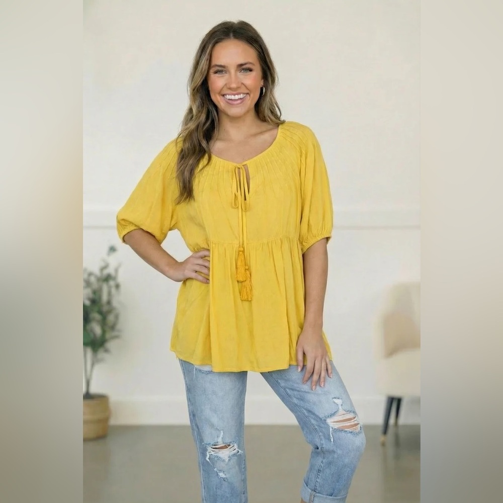 020 And The‎ Why Woven Tassel Tie Front Half Sleeve Blouse - Size: Small